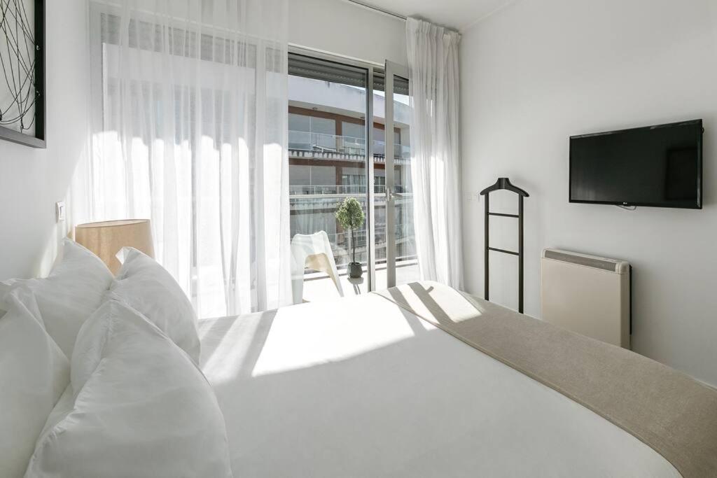 Lisbon Metro Apartment Bagian luar foto