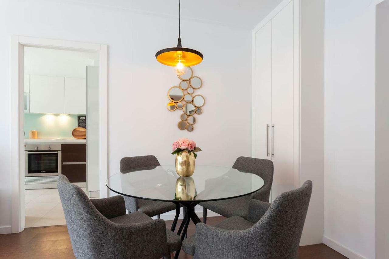 Lisbon Metro Apartment Bagian luar foto
