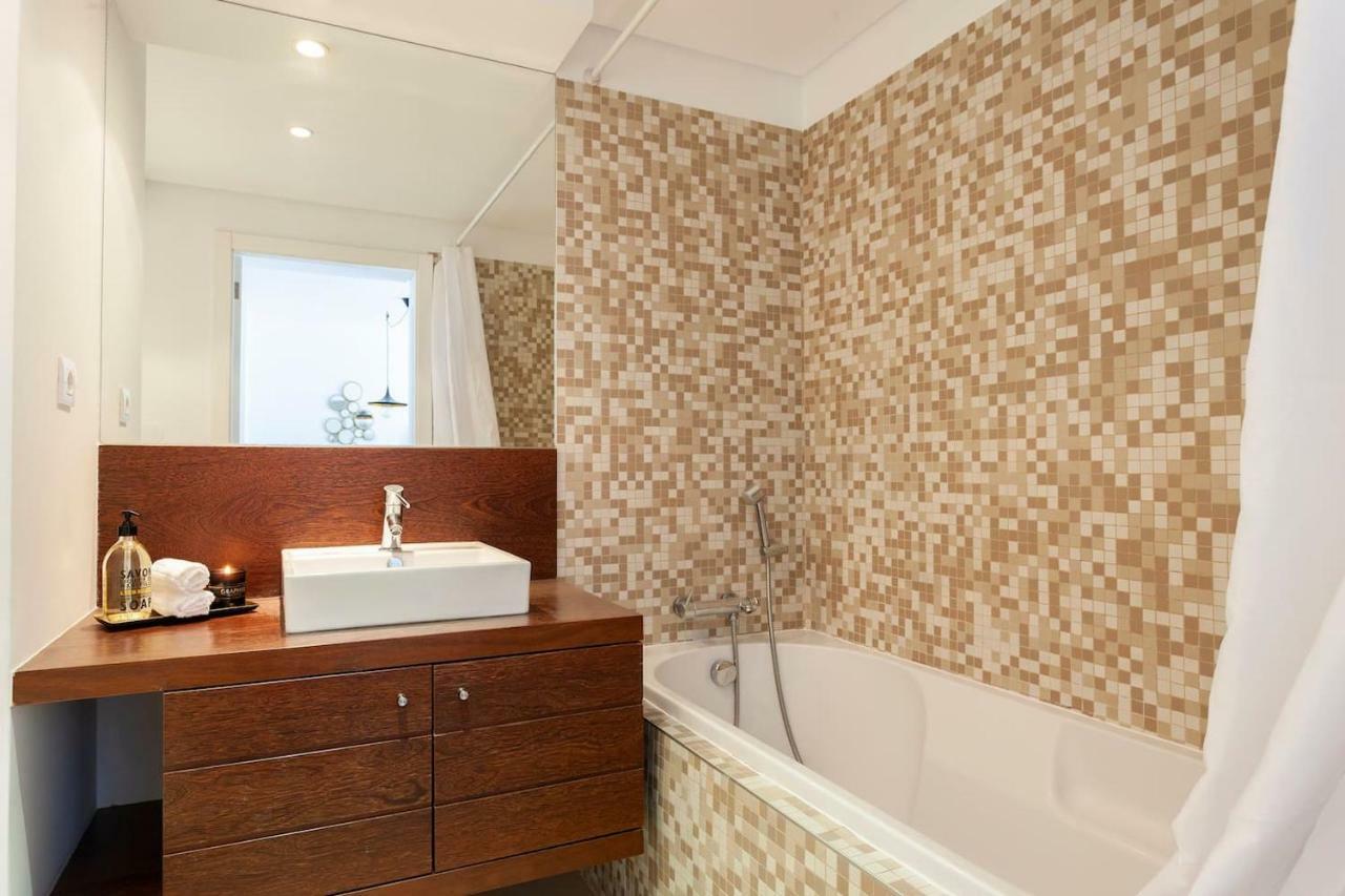 Lisbon Metro Apartment Bagian luar foto